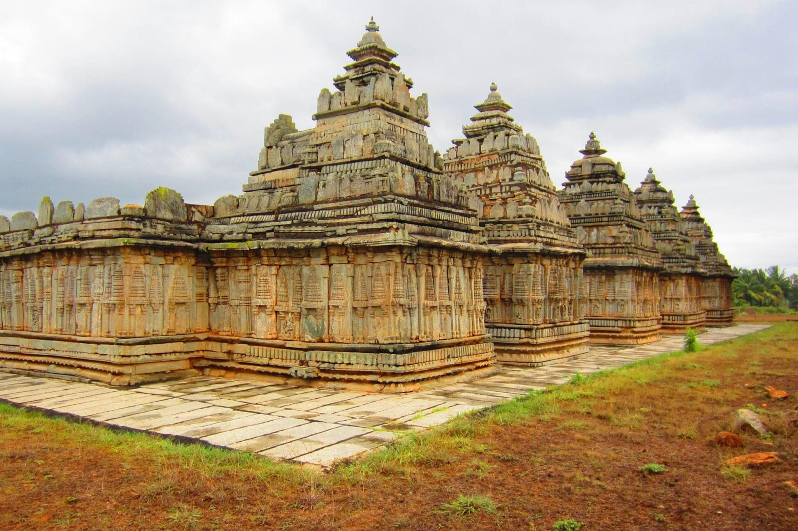  Mandya